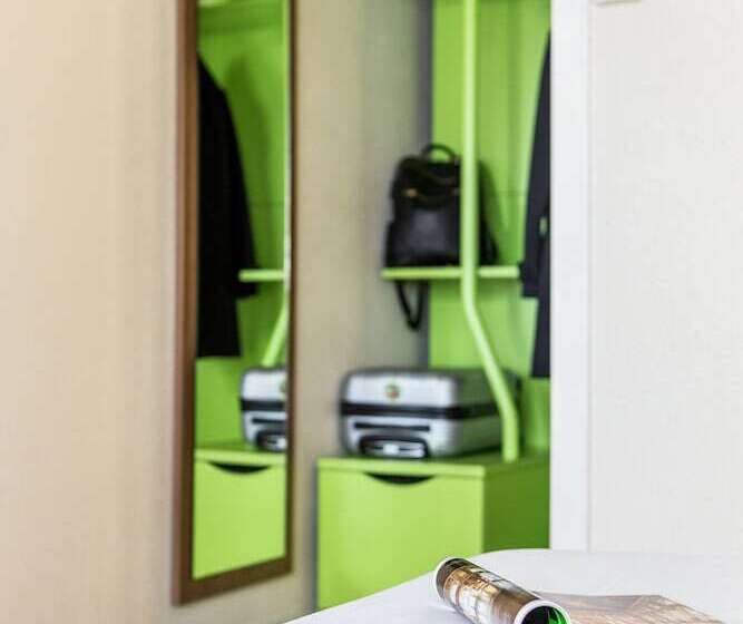 Номер Superior, Campanile Paris Est Pantin