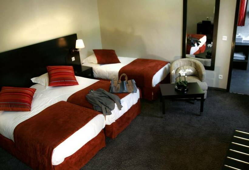 スタンダードトリプルルーム, De Suede