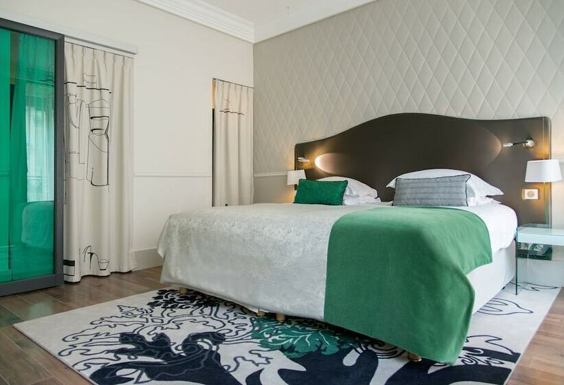 シティビューのデラックスルーム, Edouard 7 Paris Opéra