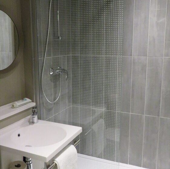 スタンダードルーム, Ibis Melun