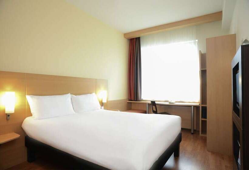 Номер Стандарт Двуспальная Кровать, Ibis Paris Porte D'italie