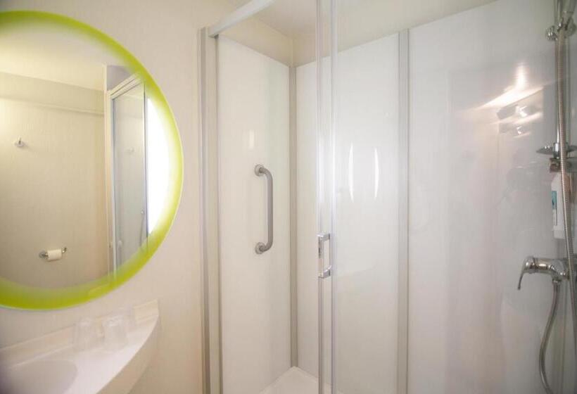 Номер Стандарт, Ibis Rennes Beaulieu