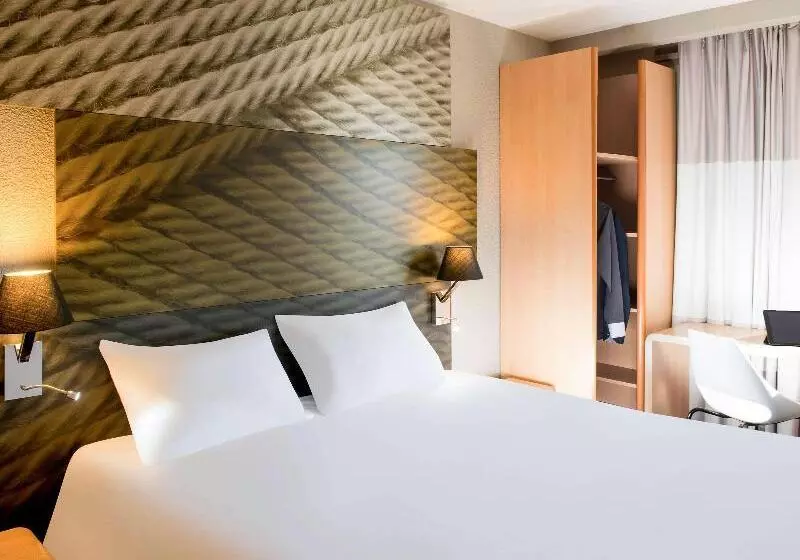 ダブルベッドスタンダードルーム, Ibis Sallanches Porte Du Montblanc