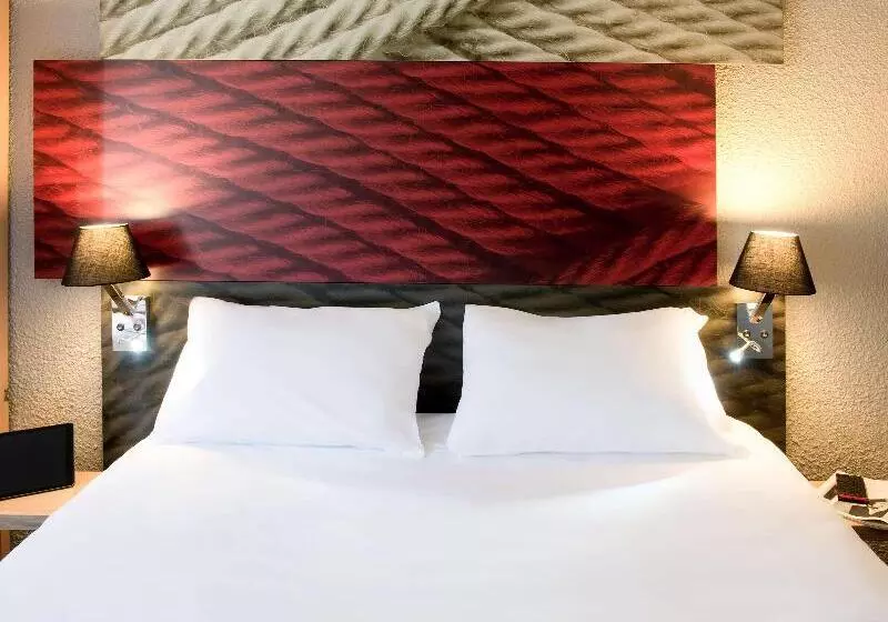 ダブルベッドスタンダードルーム, Ibis Sallanches Porte Du Montblanc
