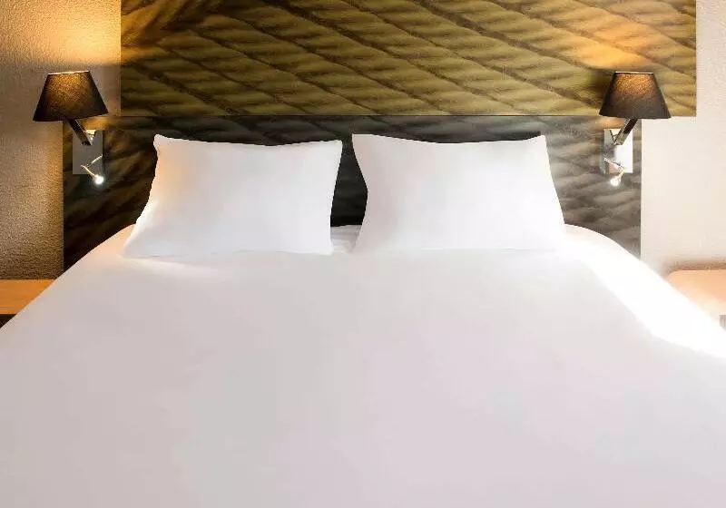 ダブルベッドスタンダードルーム, Ibis Sallanches Porte Du Montblanc