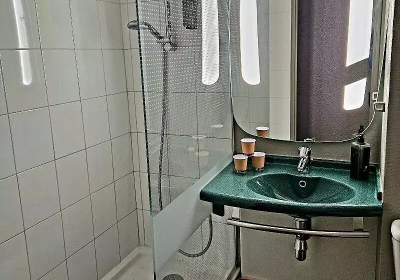 スタンダードルーム, Ibis Sallanches Porte Du Montblanc
