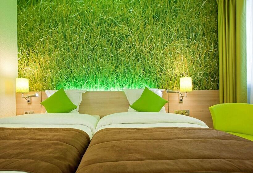 Номер Стандарт, Ibis Styles Fontenay