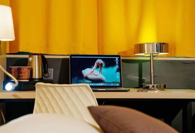 اتاق استاندارد با تخت دوبل, Hôtel Kyriad Lille Nord   Roncq