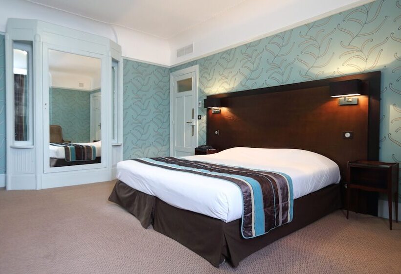 חדר סטנדרט לשלושה, Le Grand