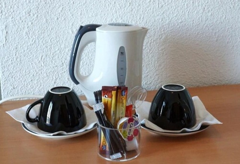 غرفة قياسية مطلّة علي البحر, Le Jersey