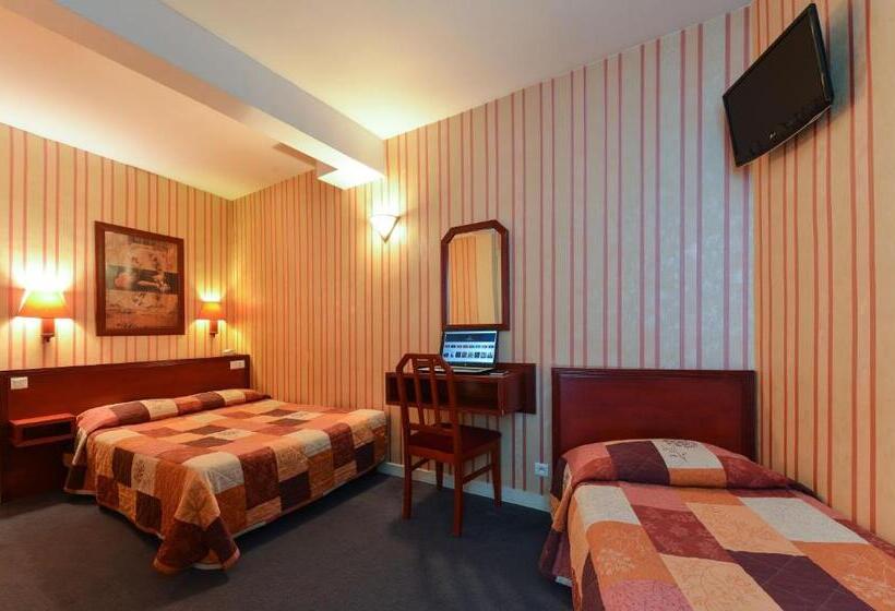 اتاق استاندارد سه نفره, Maison Du Pré