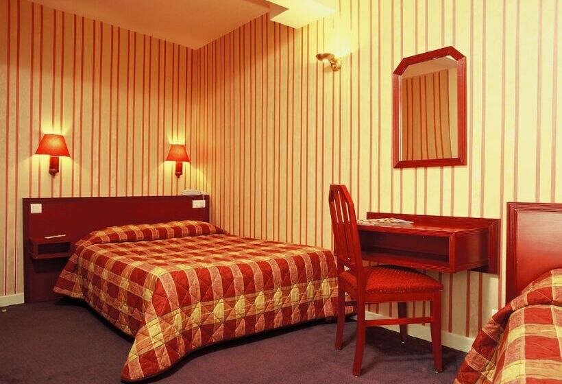 اتاق استاندارد سه نفره, Maison Du Pré