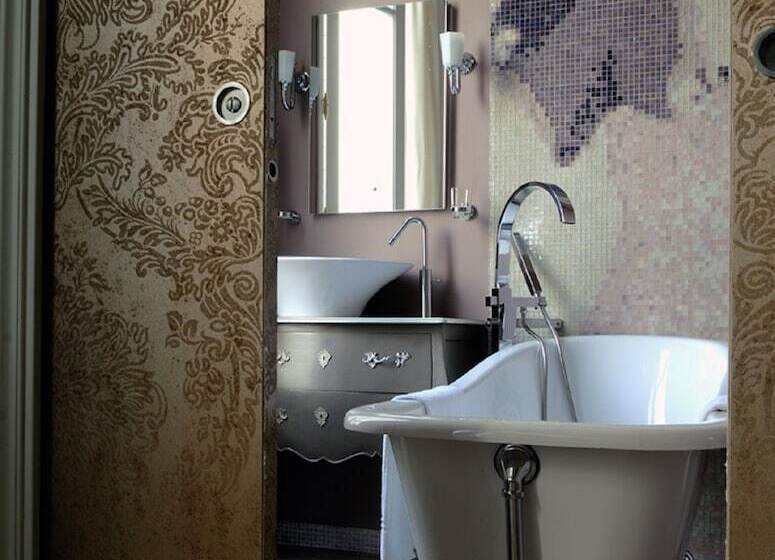 디럭스 룸, & Spa Le Grand Monarque, Bw Premier Collection