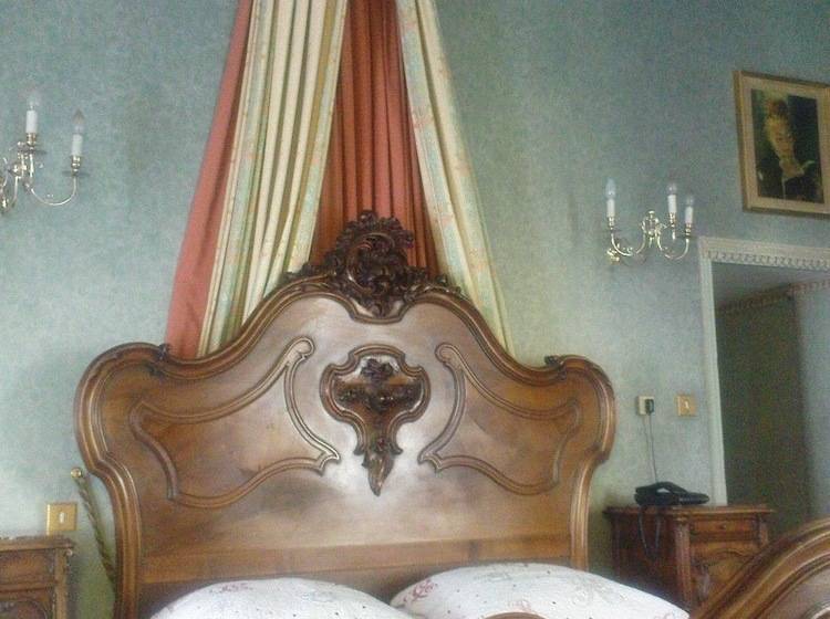 수피리어 룸, La Tour Du Roy