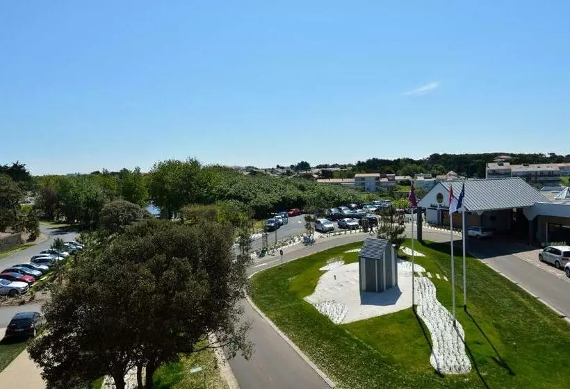 Classic room with balcony, Côte Ouest Hôtel Thalasso & Spa Les Sables D Olonne Mgallery