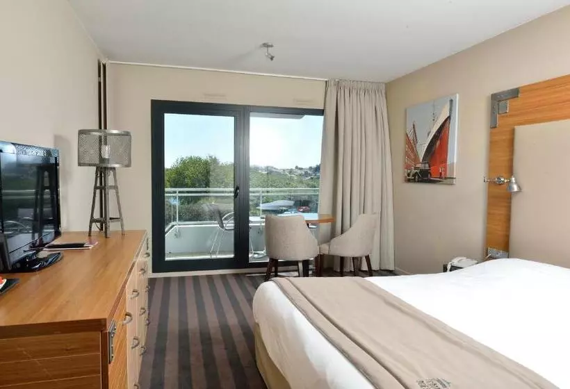 Classic Room Queen Bed, Côte Ouest Hôtel Thalasso & Spa Les Sables D Olonne Mgallery