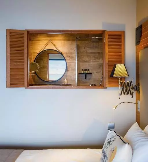 Classic Room Queen Bed, Côte Ouest Hôtel Thalasso & Spa Les Sables D Olonne Mgallery