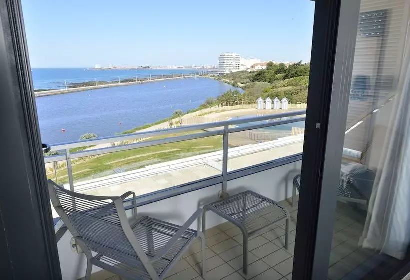 Classic room with balcony, Côte Ouest Hôtel Thalasso & Spa Les Sables D Olonne Mgallery