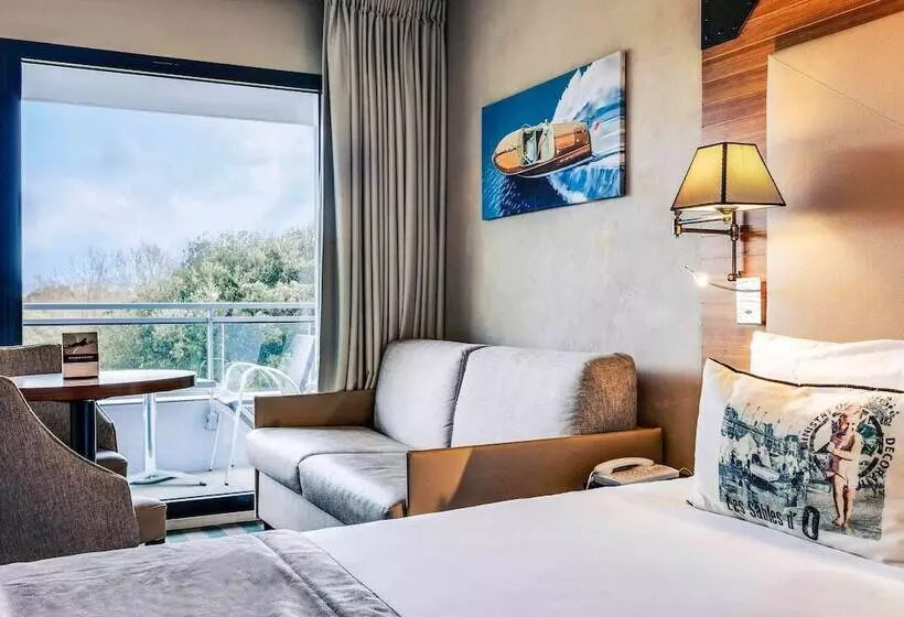 Classic room with balcony, Côte Ouest Hôtel Thalasso & Spa Les Sables D Olonne Mgallery