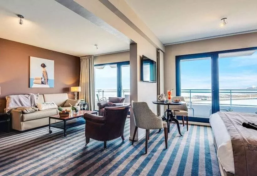 Classic room with balcony, Côte Ouest Hôtel Thalasso & Spa Les Sables D Olonne Mgallery