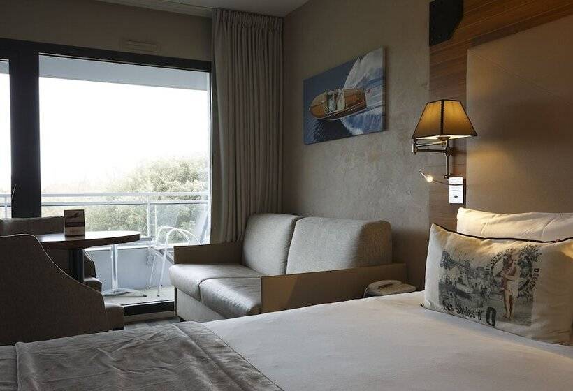 Classic room with balcony, Côte Ouest Hôtel Thalasso & Spa Les Sables D Olonne   Mgallery