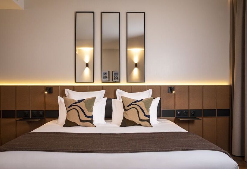 غرفة قياسية, Du Port