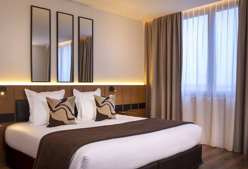 غرفة كومفورت, Du Port