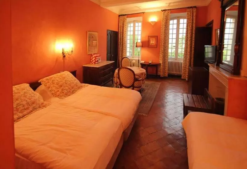 Superior-huone, Hostellerie Le Beffroi