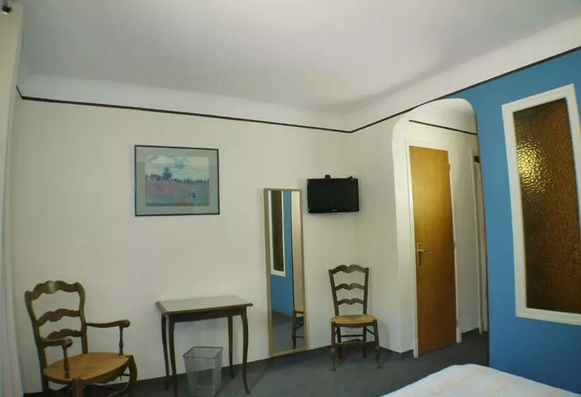 Standart Oda, Hôtel Le Castelet