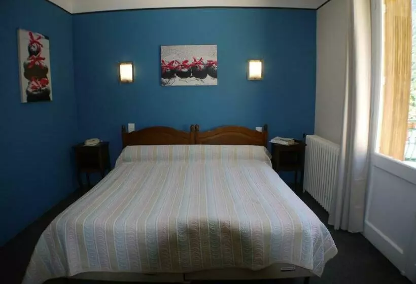 Standart Oda, Hôtel Le Castelet