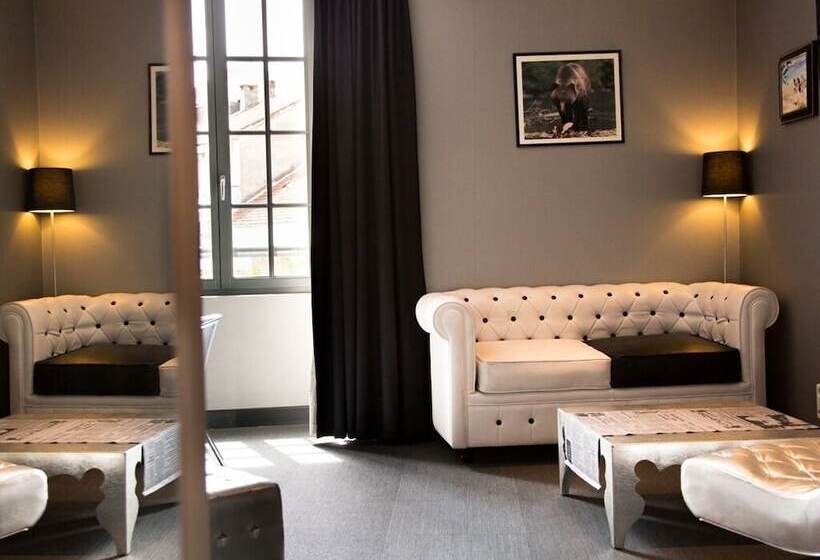 غرفة بريميوم, Hôtel Le Turenne