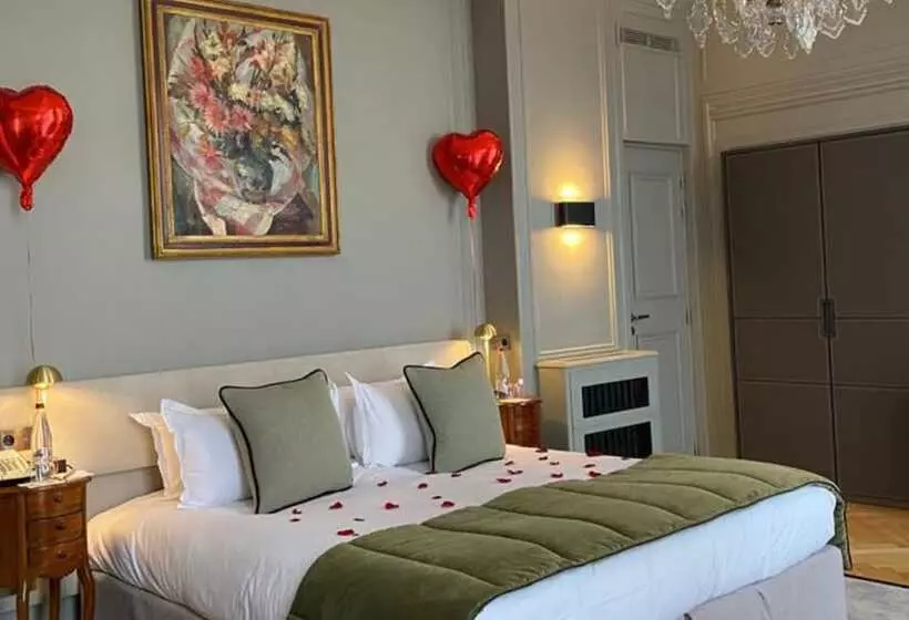 اتاق اجرایی, Hôtel Lancaster Paris Champs Elysées