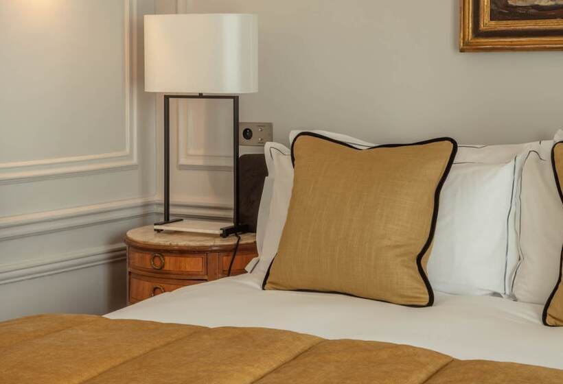 اتاق سوپریور, Hôtel Lancaster Paris Champs Elysées