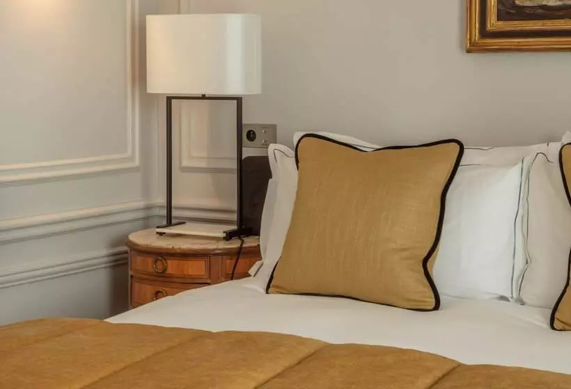 اتاق سوپریور, Hôtel Lancaster Paris Champs Elysées