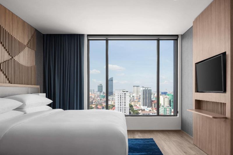 سوییت اجرایی, Hôtel Lancaster Paris Champs Elysées