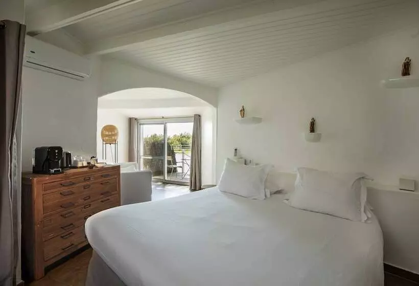 デラックスルーム, Mas De La Fouque   Hôtel & Spa