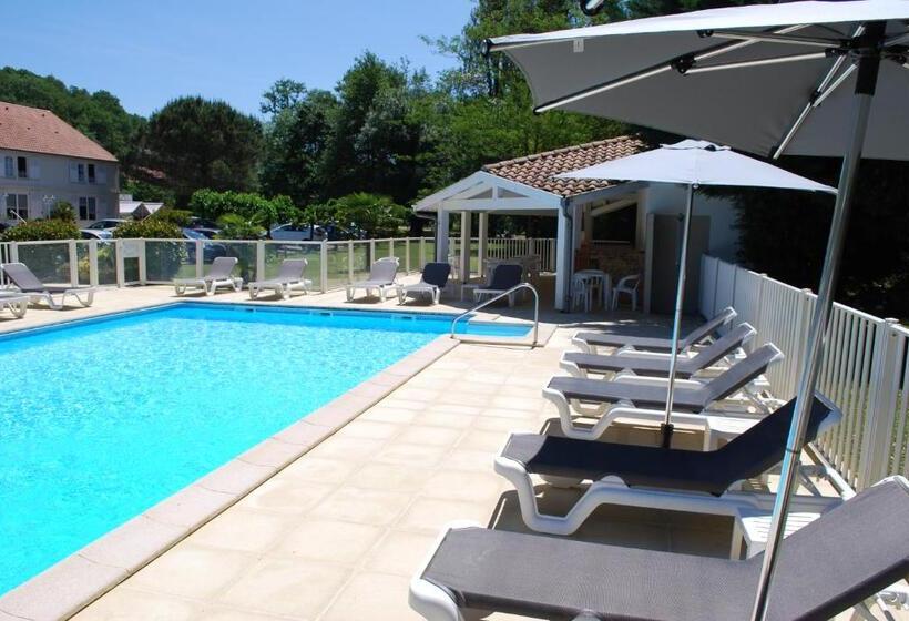 جناح ديلوكس, Le Relais Des Champs