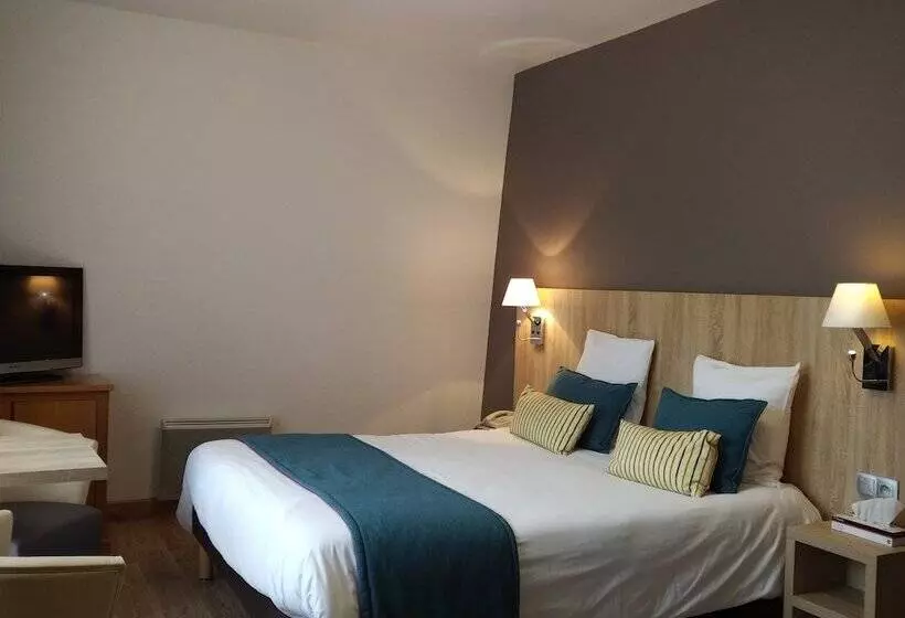 スーペリアシングルルーム, Logis Hôtel Notre Dame   Restaurant Ouvert Midi Et Soir Sauf Dimanche Soir