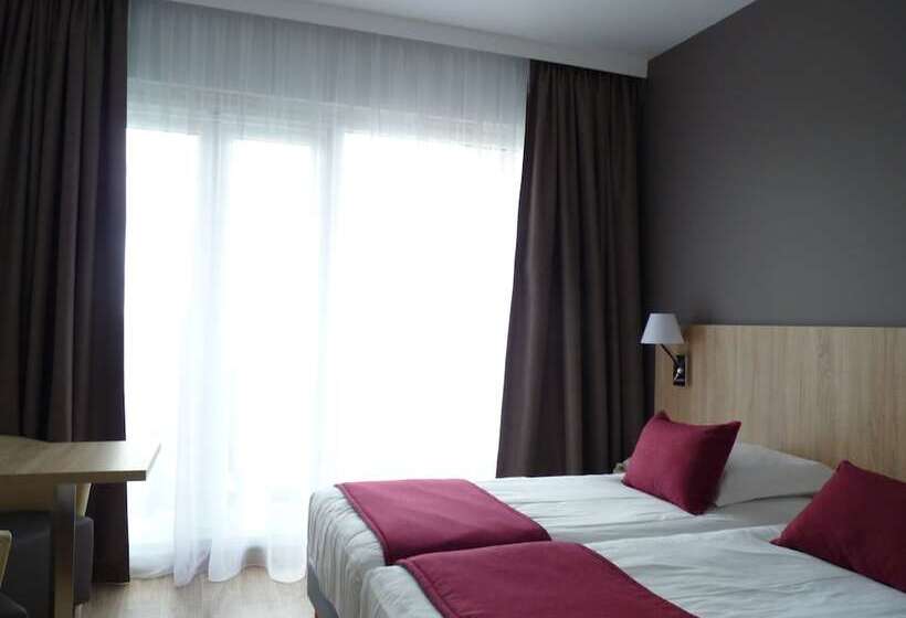 Номер Superior Одноместный, Logis Hôtel Notre Dame Restaurant Ouvert Midi Et Soir Sauf Dimanche Soir