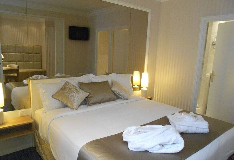 جناح جونيور, Maison Lutetia R