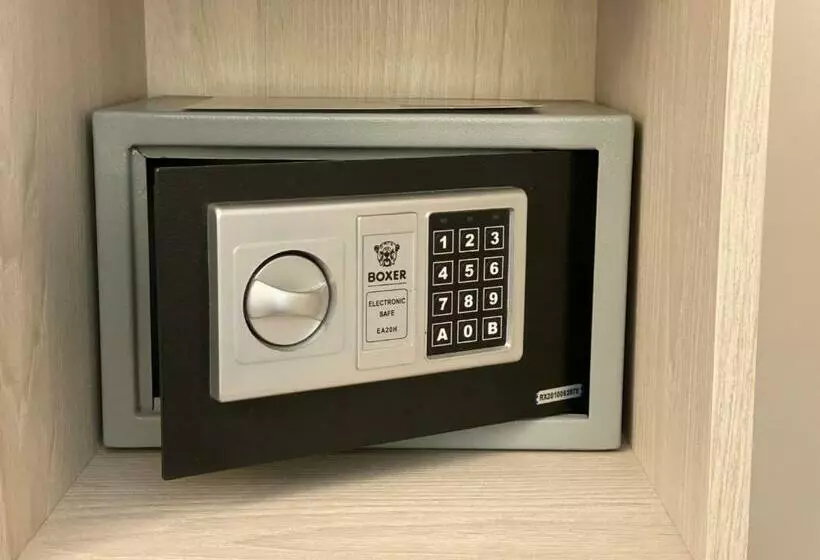 Quarto Basic, Majestic