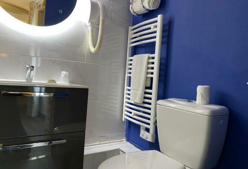 اتاق عادی, Majestic