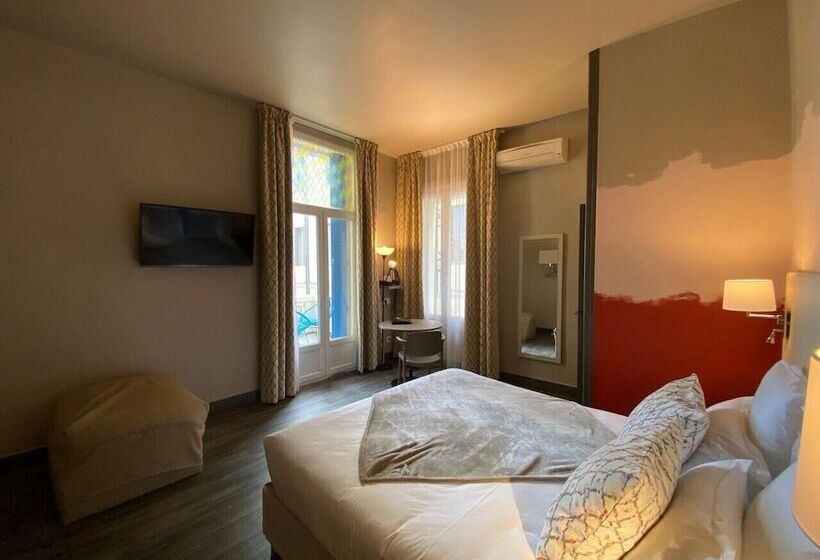 Superior Room with Terrace, Majestic