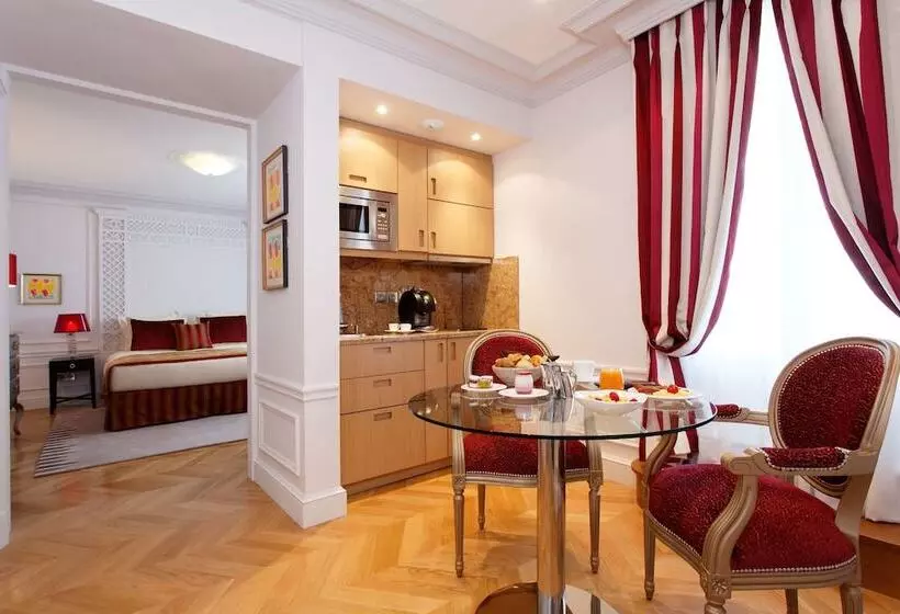 اتاق لوکس, Majestic Hotel Spa Champs Elysées
