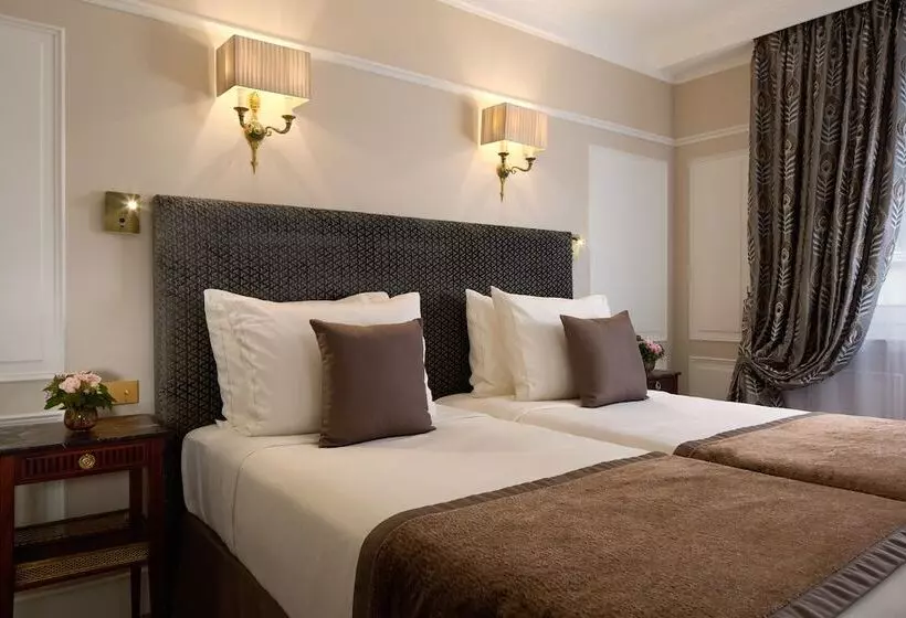 سوییت خانوادگی, Majestic Hotel Spa Champs Elysées