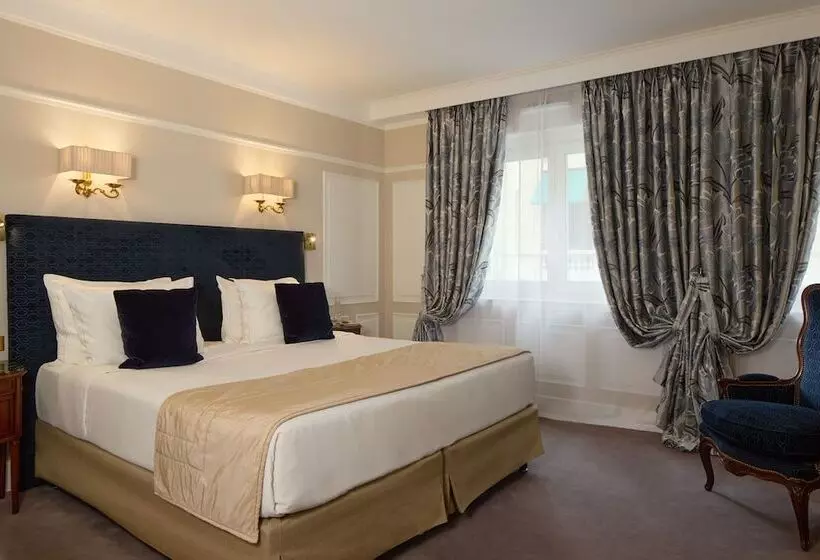 اتاق پرمیوم, Majestic Hotel Spa Champs Elysées