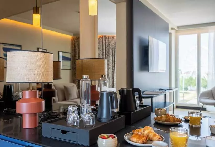 Juniorsviitti Näkymä, Mercure La Rochelle Vieux Port