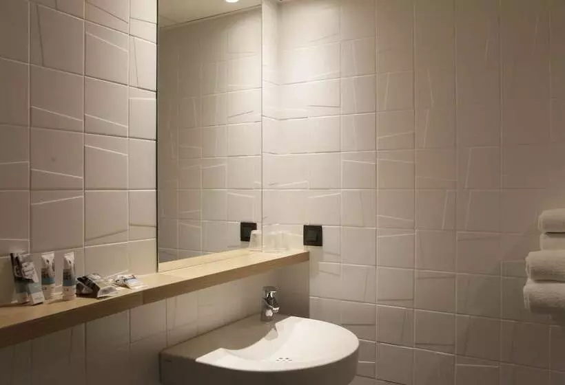 スーペリアールーム, Mercure Lyon Charbonnieres