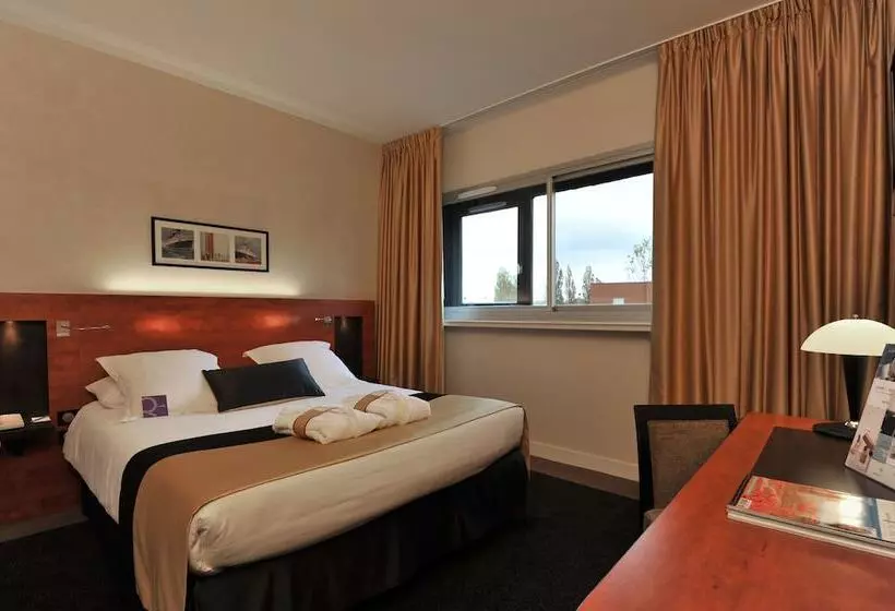 プレステージルーム, Mercure Maurepas Saint Quentin