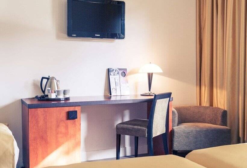 标准三人间, Mercure Maurepas Saint Quentin